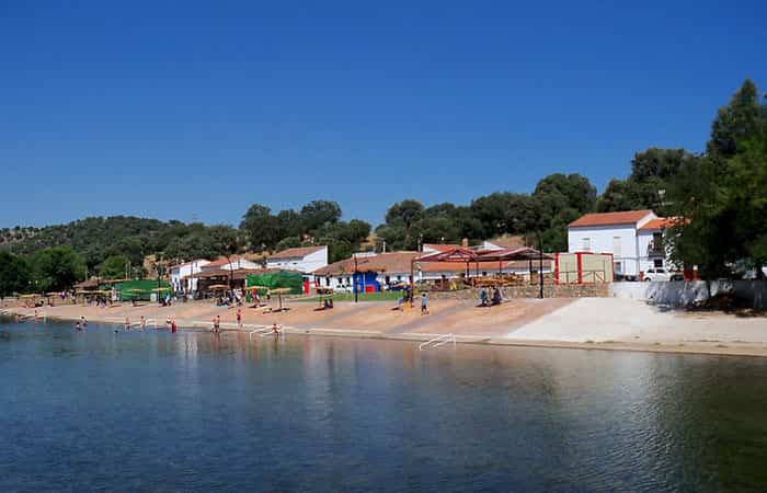 Playa de San Nicolás del Puerto en Sevilla