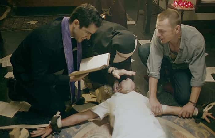 Fotograma de la serie The exorcist series de terror y suspense: The exorcist