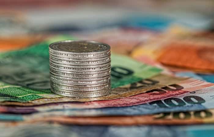 ejemplos de palabras polisémicas, capital y sus acepciones ejemplos de palabras polisémicas, capital: monedas y billetes