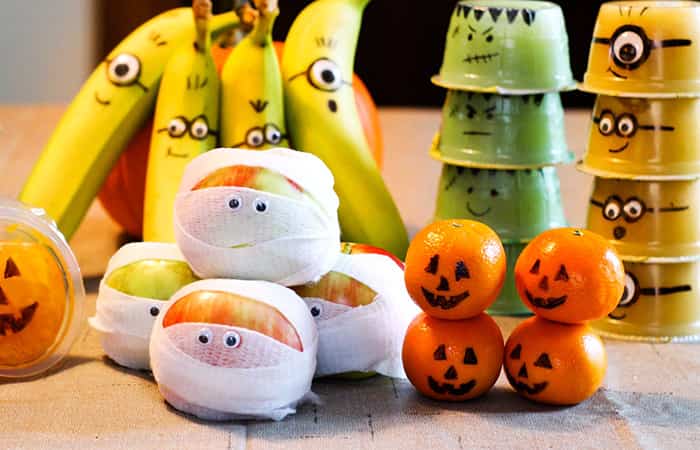 frutas para celebrar Halloween en el colegio frutas para celebrar Halloween en el colegio: frutas decoradas
