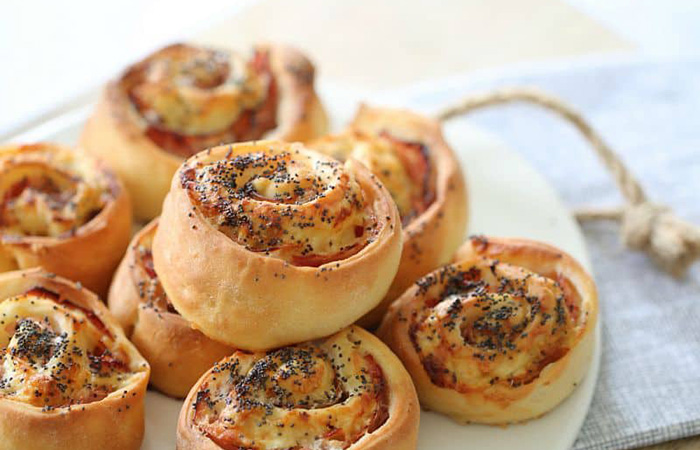 Rollitos de jamón y queso Rollitos de jamón y queso fáciles