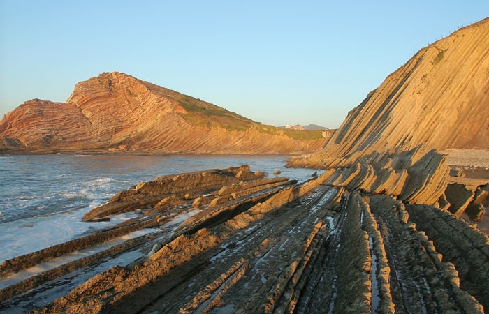 El Geoparque de la Costa Vasca es uno de esos parajes de España que muestran la evolución de nuestro planeta Lugares imprescindibles de las provincias del norte de España: Geoparque de la Costa Vasca