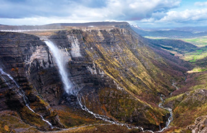 Salto del Nervión, Álava agroturismo en el país vasco