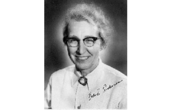 físicas elda emma anderson mujeres físicas