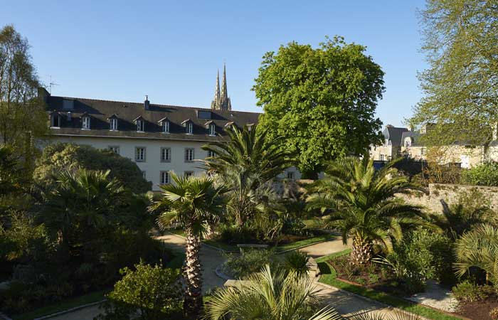 Le jardin-de-la-retraite Bretaña Francesa