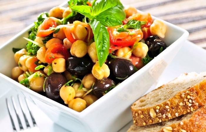 ensalada-de-garbanzos Proteínas vegetales. Garbanzos