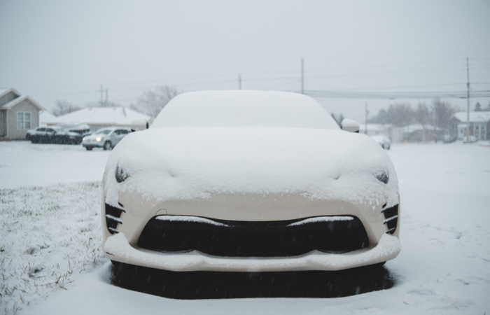 filomena coche cubierto de nieve filomena: nieve acumulada en los coches