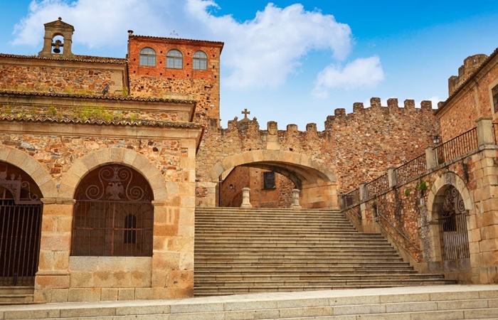 Arco de la Estrella, Cáceres fin de semana en cáceres