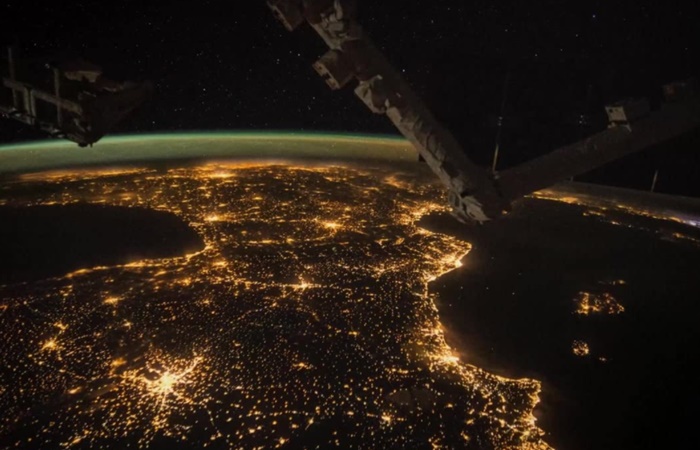 Nuestro planeta, one strange rock series sobre el medio ambiente
