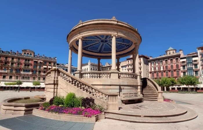 Plaza del Castillo, Pamplona Fin de semana en pamplona