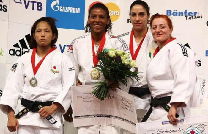 mujeres deportistas mujeres deportistas