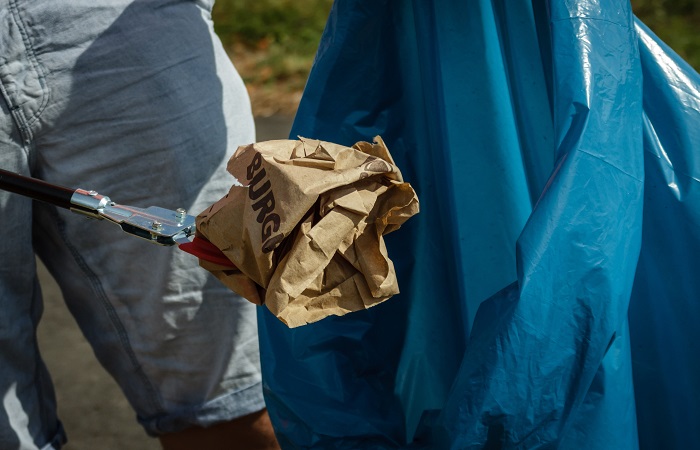 Plogging, deporte y retirada de residuos Mejora del entorno gracias al plogging