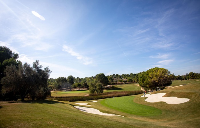 Club de Golf El Bosque, en Valencia jugar al golf en España