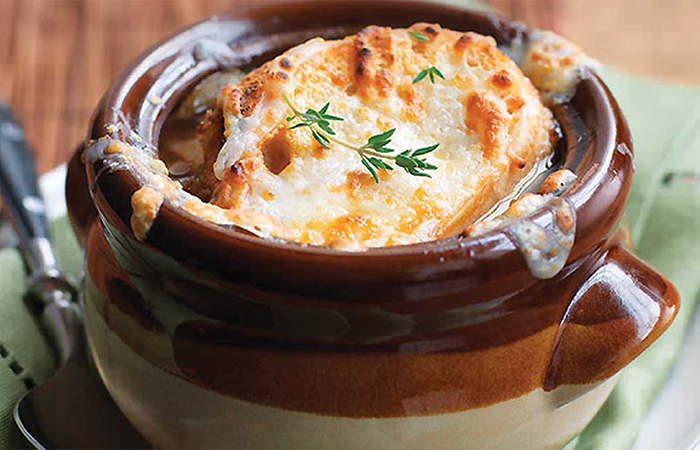 Sopa de cebolla francesa Sopa de cebolla francesa
