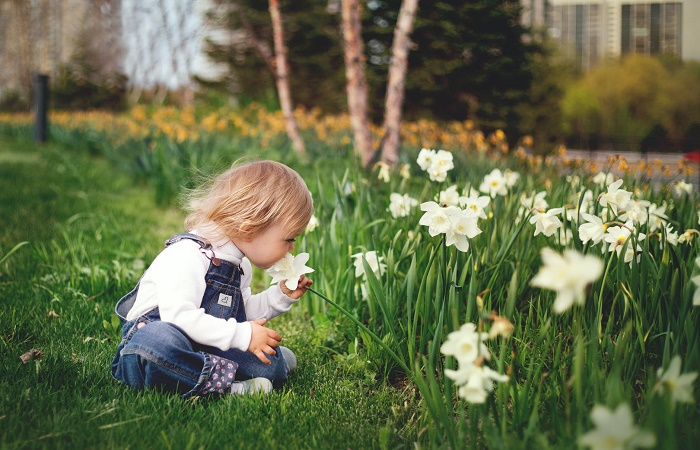 El contacto con la naturaleza, un medio eficaz para contrarrestar la ansiedad. Calmar el estrés de los niños consejos