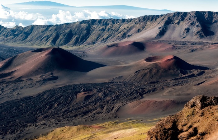 Los cráteres del volcán Haleakala se asemejan a los de la luna curiosidades de Hawái