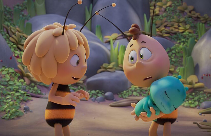 La Abeja Maya y el Orbe dorado
