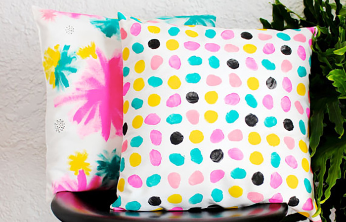 Fundas con huellas de colores Decorar con huellas dactilares de colores