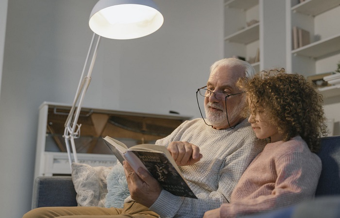 Enseñar sí, adoctrinar, no Cosas que los abuelos nunca deberían hacer: crianza