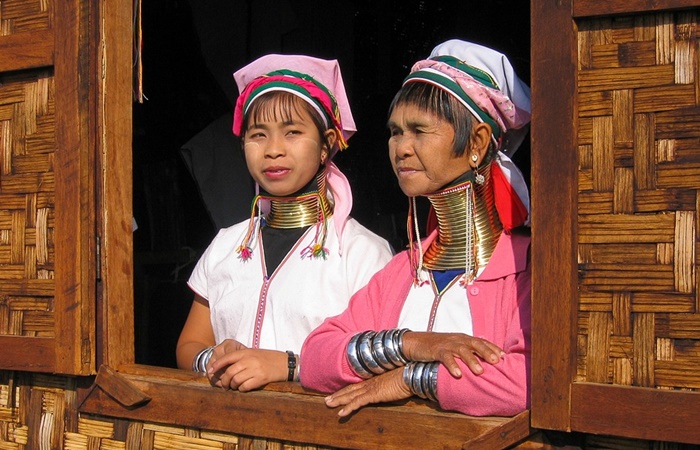 Mujer jirafa Mujeres jirafa