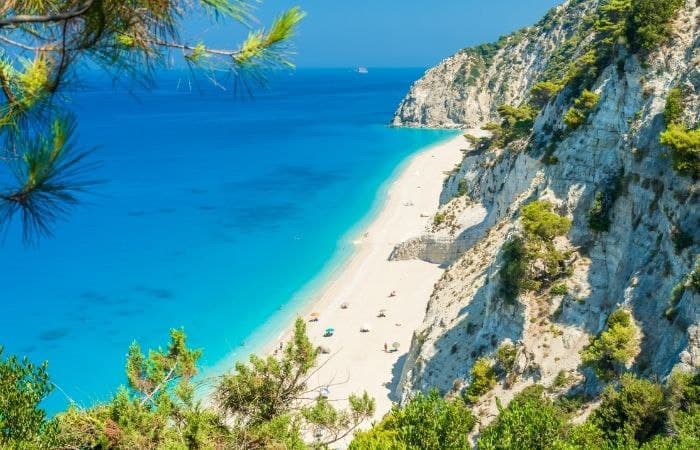 Egremni Beach, Lefkada, de las más seguras del continente europeo Egremni Beach, en la lista de las playas más seguras de Europa