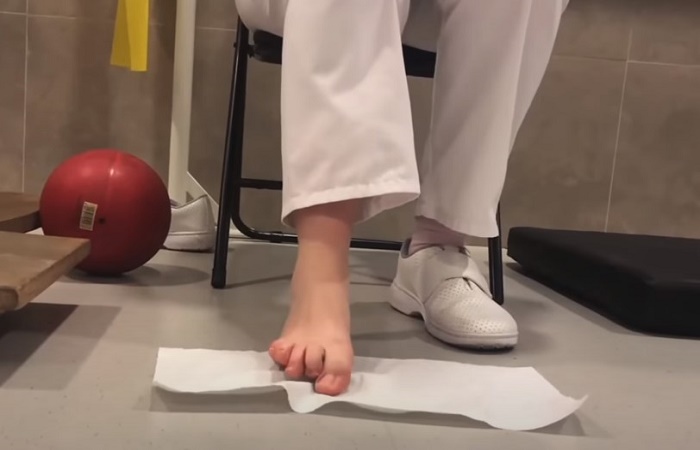Ejercicios con los dedos para fortalecer los ligamentos Esguinces mal curados: técnicas de fisioterapia
