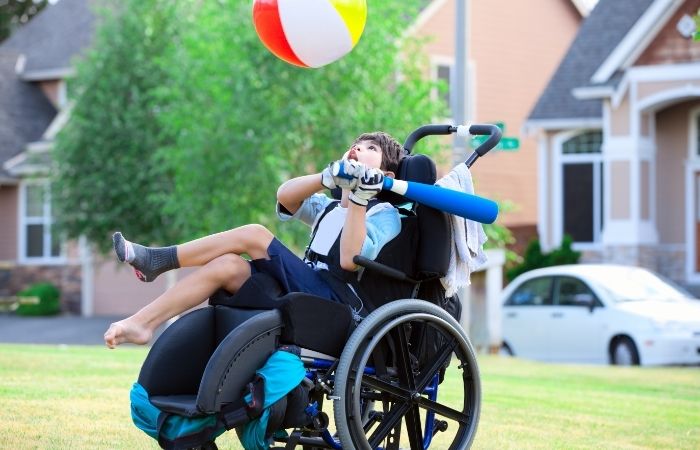 La actividad y el juego ayuda a los niños con discapacidades Ninos con discapacidades empoderamiento
