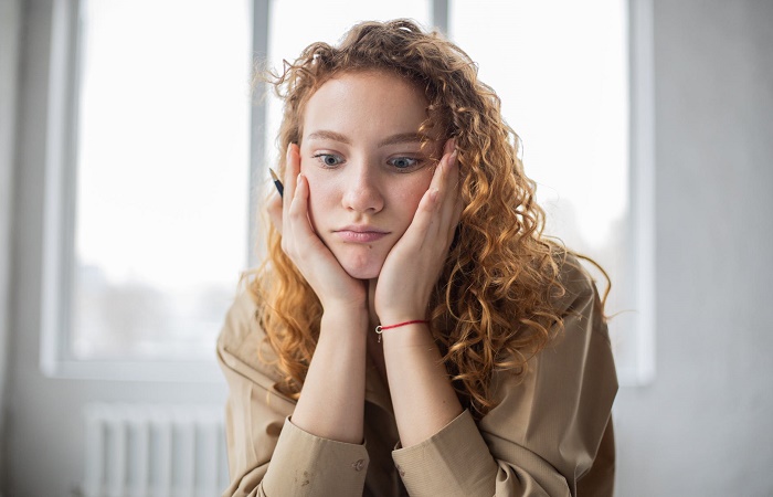 Pensamientos negativos: una obsesión que nos persigue Pensamientos negativos: el círculo vicioso de la mente