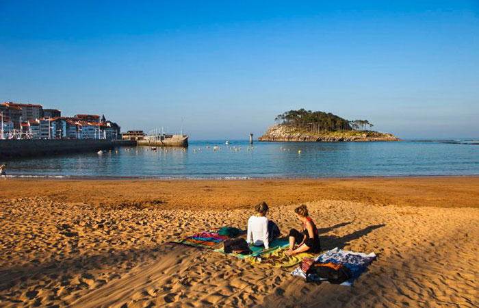 Playa de Isuntza en Lekeitio, Vizcaya