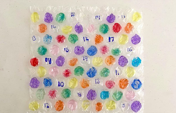 Operaciones matemáticas simples con un bubble pop casero bubble pop casero