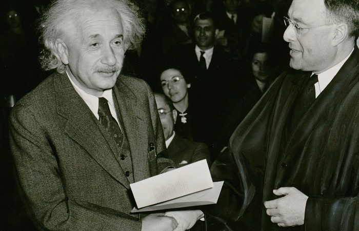 Albert Einstein, un genio inspirado por su curiosidad El secreto de Albert Einstein, su curiosidad