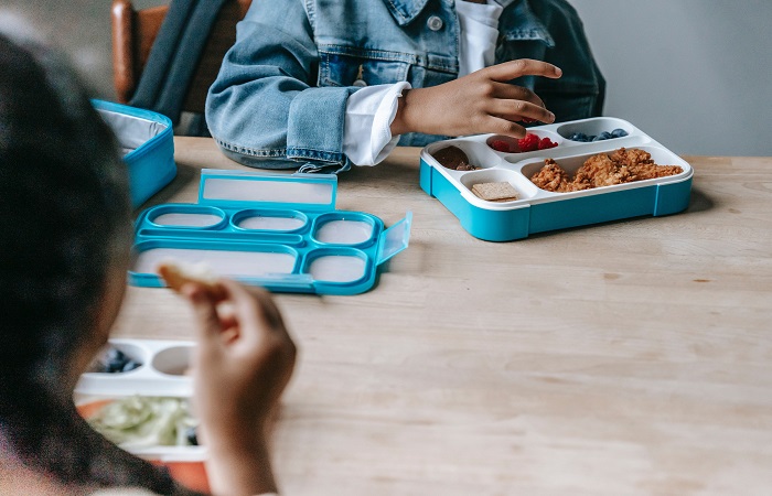 Ayudas de comedor para las familias con menos ingresos Becas y ayudas para el comedor