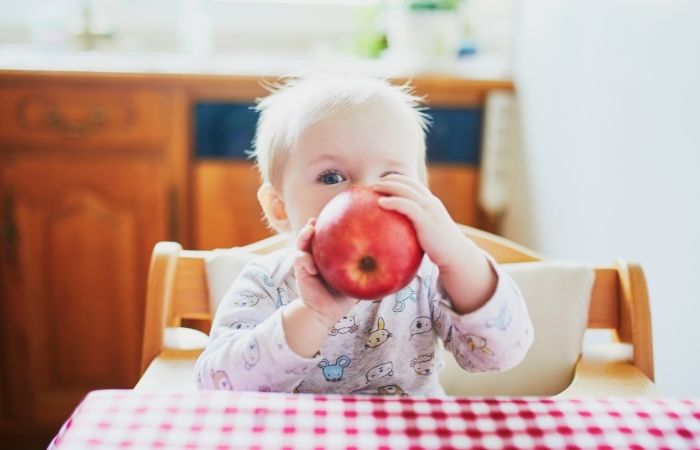 pasos para que un bebé coma de todo bebe comiendo de todo