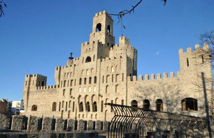 Castillo de Les Fonts en Terrassa, Barcelona