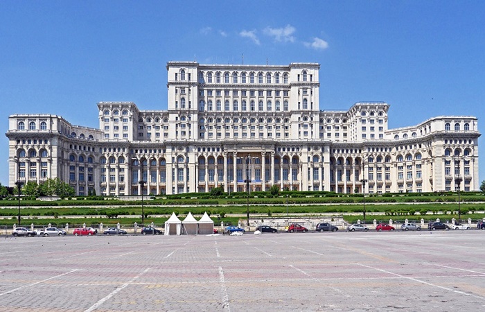 El Palacio del Parlamento, el segundo edificio civil más grande del mundo Curiosidades de Rumanía: Palacio del Parlamento