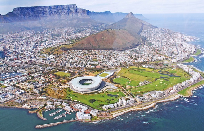 Ciudad del Cabo, una de las tres capitales de Sudáfrica Curiosidades de Sudáfrica: Ciudad del Cabo