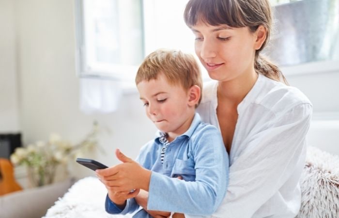 Edad para usar WhatsApp aplicaciones Edad para usar WhatsApp redes sociales