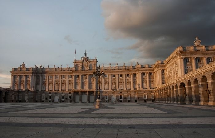 monumento más buscado de españa madrid madrid palacio real monumento