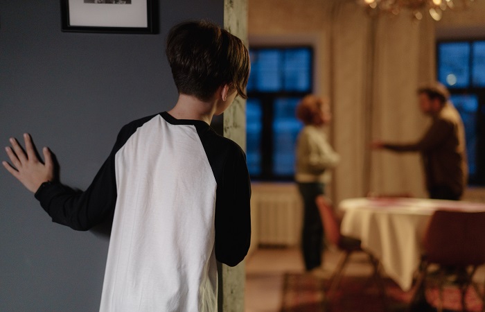 Caos familiar, posible causa de la sociopatía en niños Origen de la sociopatía en niños