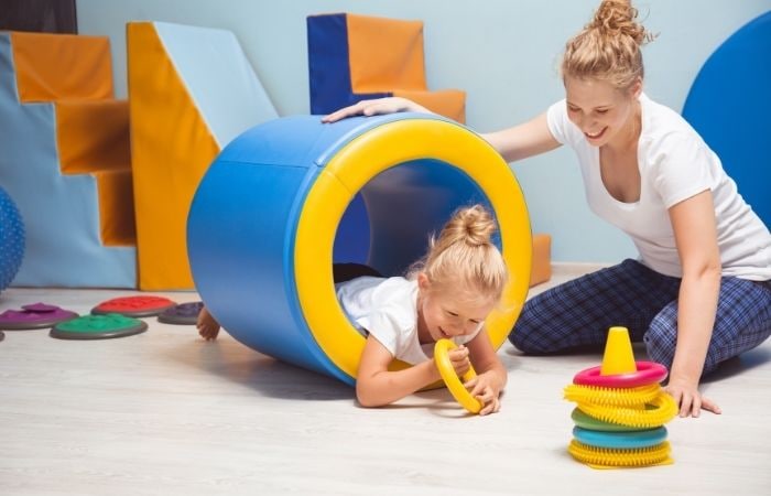 La terapia ocupacional ayuda a superar las limitaciones Terapia ocupacional: actividades especiales con niños