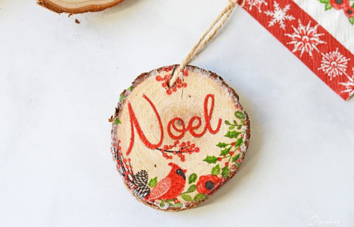 Adornos de madera con decoupage para el arbol Adornos de madera