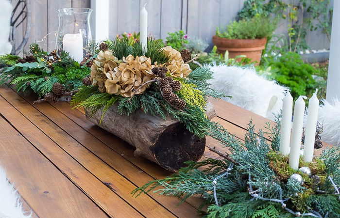 centro decoración para mesa de Navidad con tronco y ramas centro decoración para mesa de Navidad sostenible