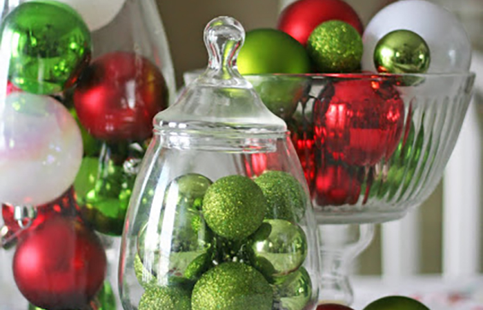 decoración con bolas de Navidad para tu centros de mesa navideños Bolas de Navidad para tus centros de mesa navideños