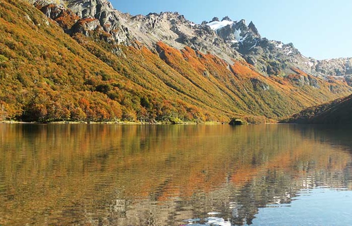 Lago Baggilt, Patagonia Argentina Destinos más sostenibles del mundo: Área Natural Protegida del Lago Baggilt