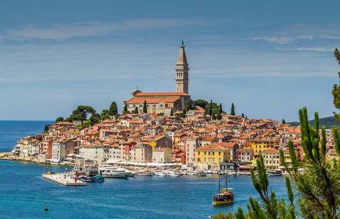 Rovinj, Istria (Croacia): historia y sostenibilidad Rovinj, Istria (Croacia)
