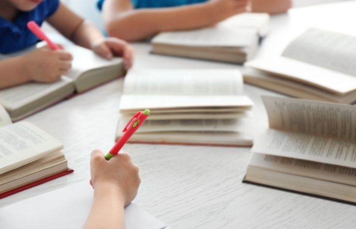 aprender a distinguir un texto expositivo de uno argumentativo