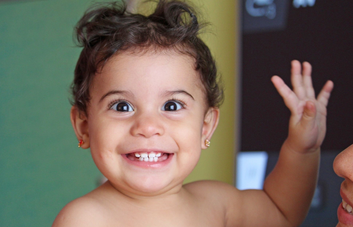 niña feliz nombres gallegos de niña: niña feliz