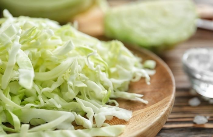 Fortalecer los huesos: el repollo es una fuente de potasio y magnesio Fortalecer los huesos alimentos: repollo