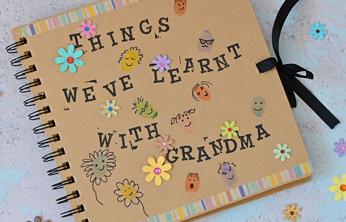 cómo hacer un cuaderno de scrapbooking para los abuelos manualidades para los abuelos: cuaderno de scrapbooking