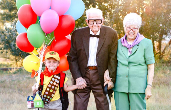 Recrea con los abuelos una foto de la película Up fotos de película
